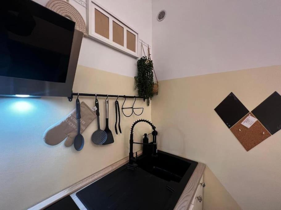 La Regina Delle Locazioni Ai Navigli 1 Apartment Milano Ngoại thất bức ảnh